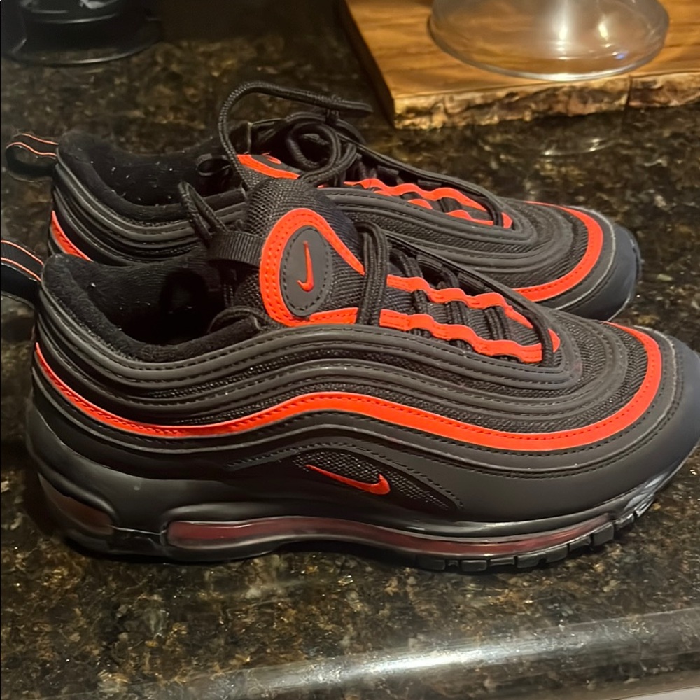 Nike Kids Black and Red Sneakers